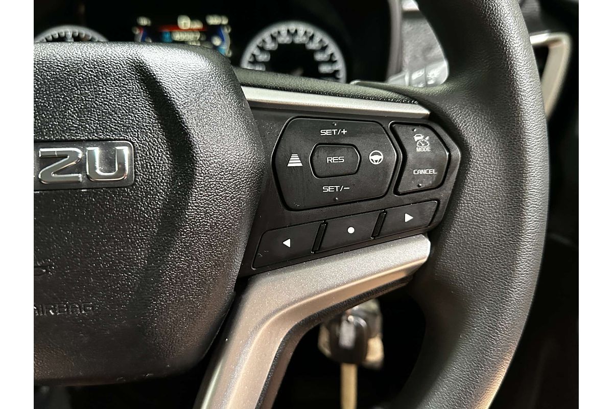 2024 Isuzu D-MAX LS-M  4X4