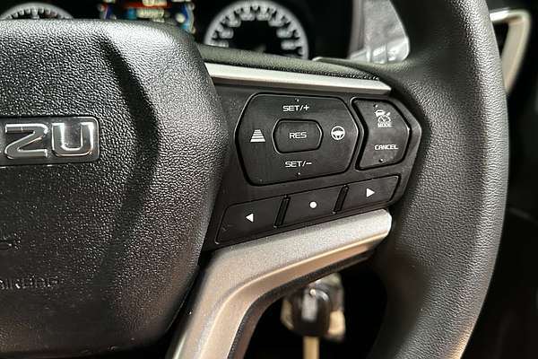 2024 Isuzu D-MAX LS-M  4X4