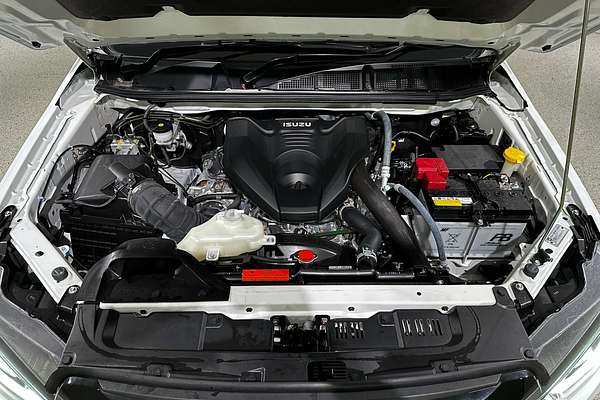 2024 Isuzu D-MAX LS-M  4X4
