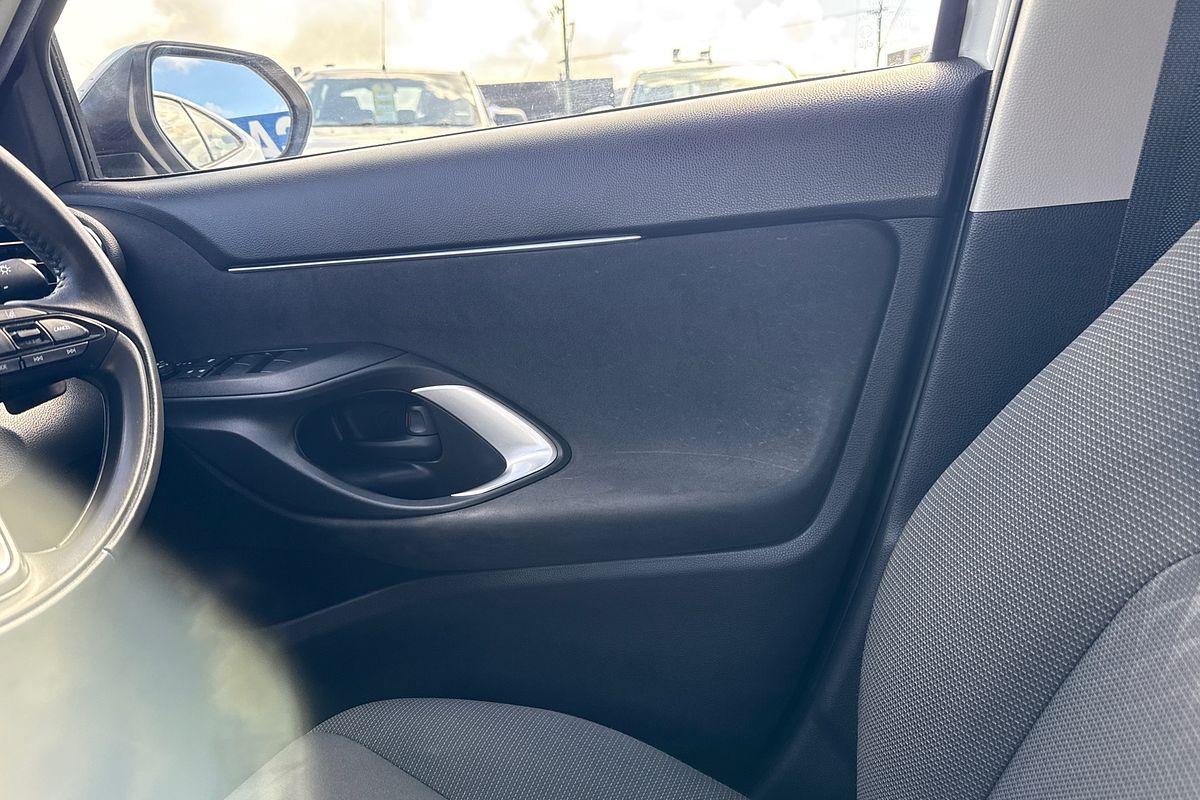 2022 Toyota Yaris Cross GX MXPB10R