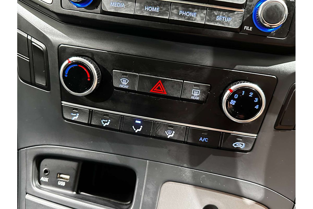 2021 Hyundai iLoad  TQ4