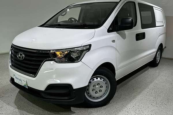 2021 Hyundai iLoad  TQ4