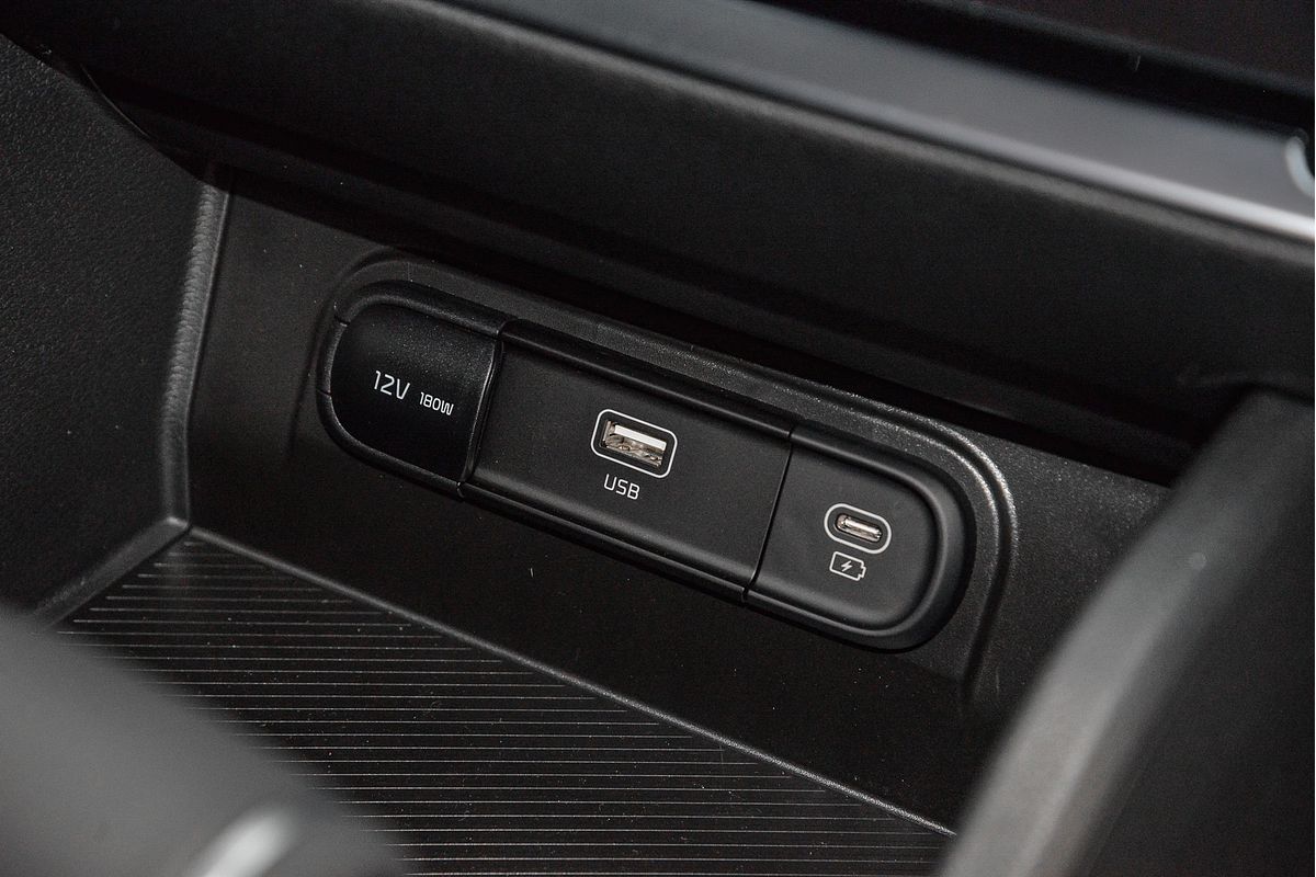 2025 Kia Sportage SX NQ5