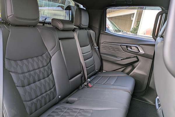 2025 Isuzu D-MAX LS-U+ 4X4