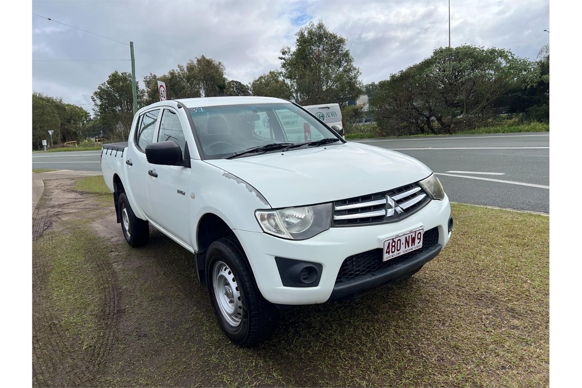 2012 Mitsubishi Triton GLX MN Rear Wheel Drive