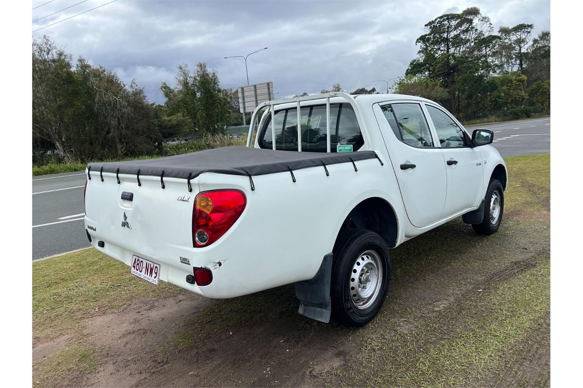 2012 Mitsubishi Triton GLX MN Rear Wheel Drive