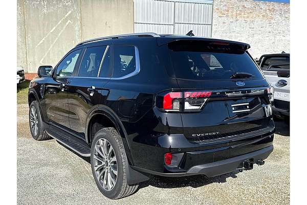2025 Ford Everest Platinum 3.0L