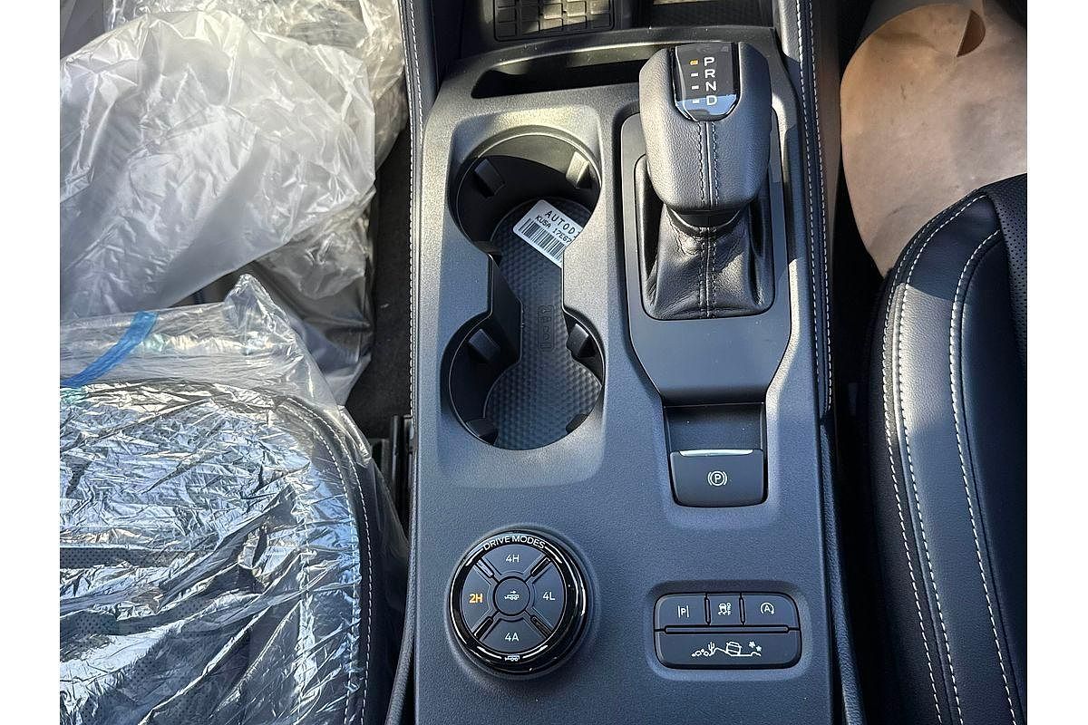 2025 Ford Everest Platinum 3.0L