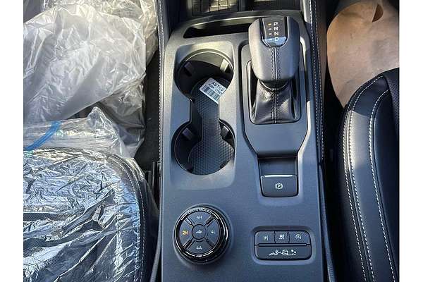 2025 Ford Everest Platinum 3.0L