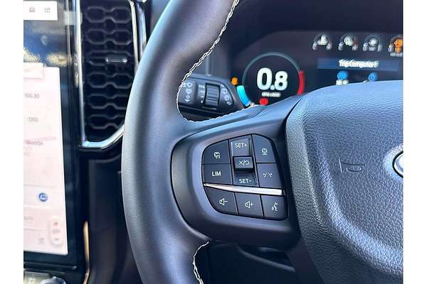 2025 Ford Everest Platinum 3.0L