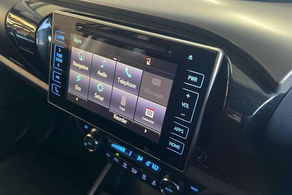 2015 Toyota Hilux SR5 GUN126R 4X4