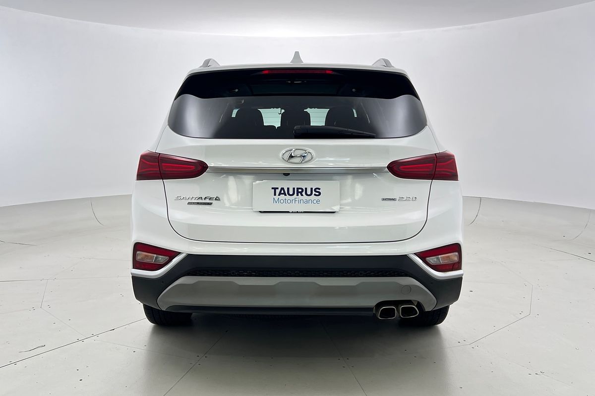 2019 Hyundai Santa Fe Highlander TM.2