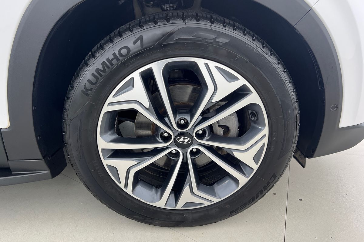 2019 Hyundai Santa Fe Highlander TM.2