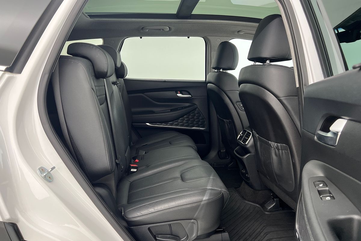 2019 Hyundai Santa Fe Highlander TM.2