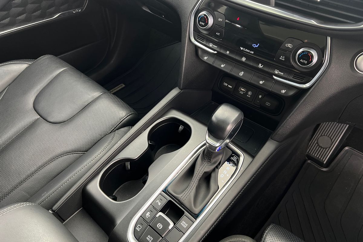 2019 Hyundai Santa Fe Highlander TM.2