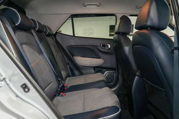 2020 Hyundai Venue Elite QX.2