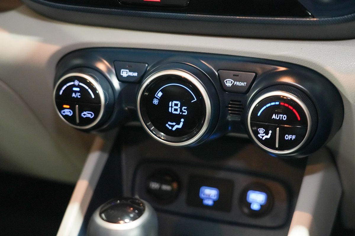 2020 Hyundai Venue Elite QX.2
