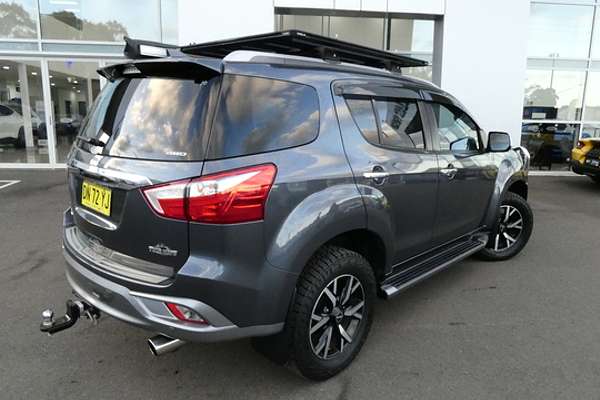 2019 Isuzu MU-X