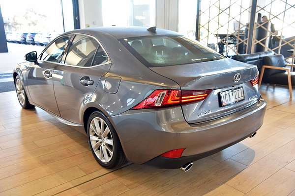 2016 Lexus IS IS200t Luxury ASE30R