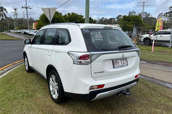 2014 Mitsubishi Outlander ES ZJ