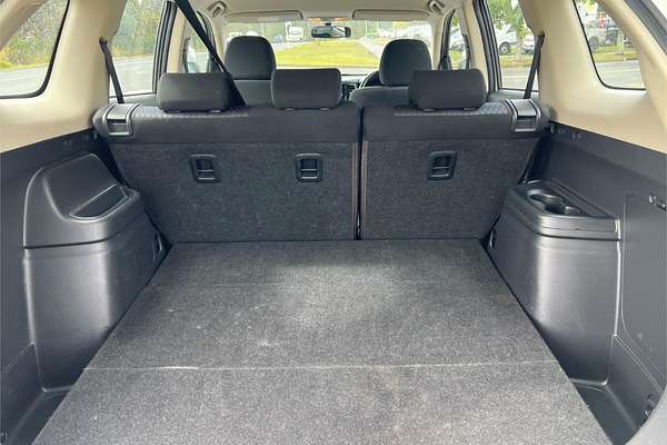 2014 Mitsubishi Outlander ES ZJ