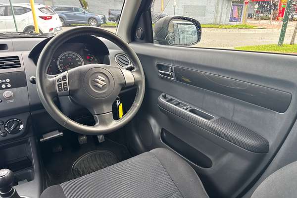 2007 Suzuki Swift RS415