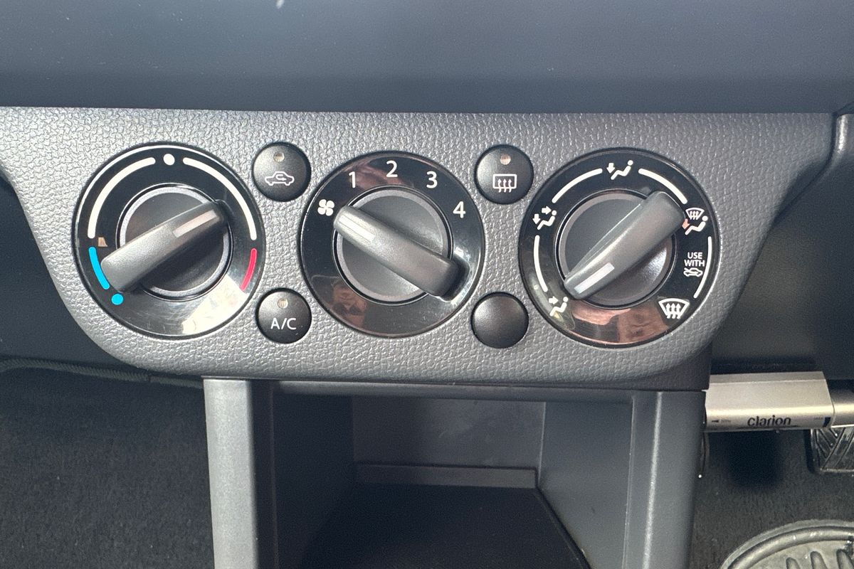 2007 Suzuki Swift RS415