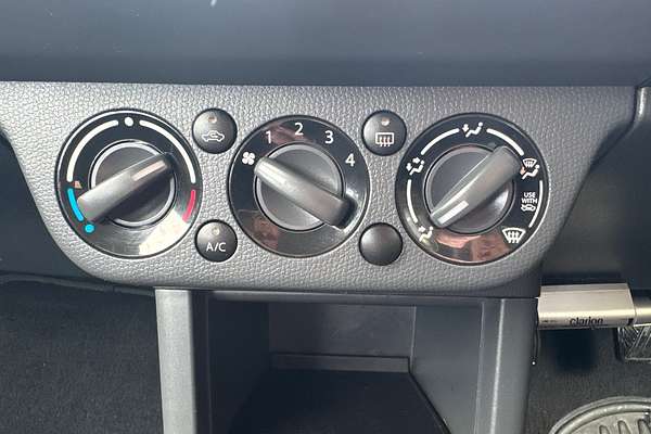 2007 Suzuki Swift RS415