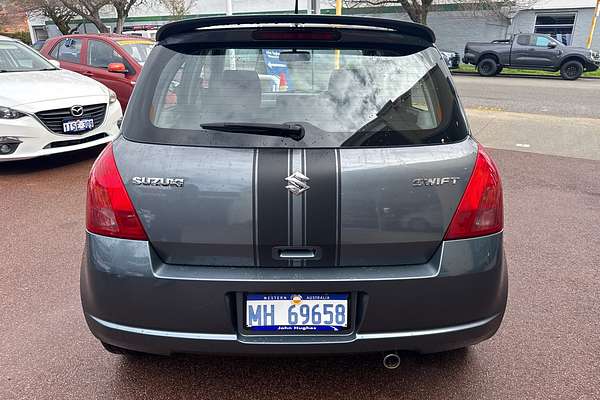 2007 Suzuki Swift RS415