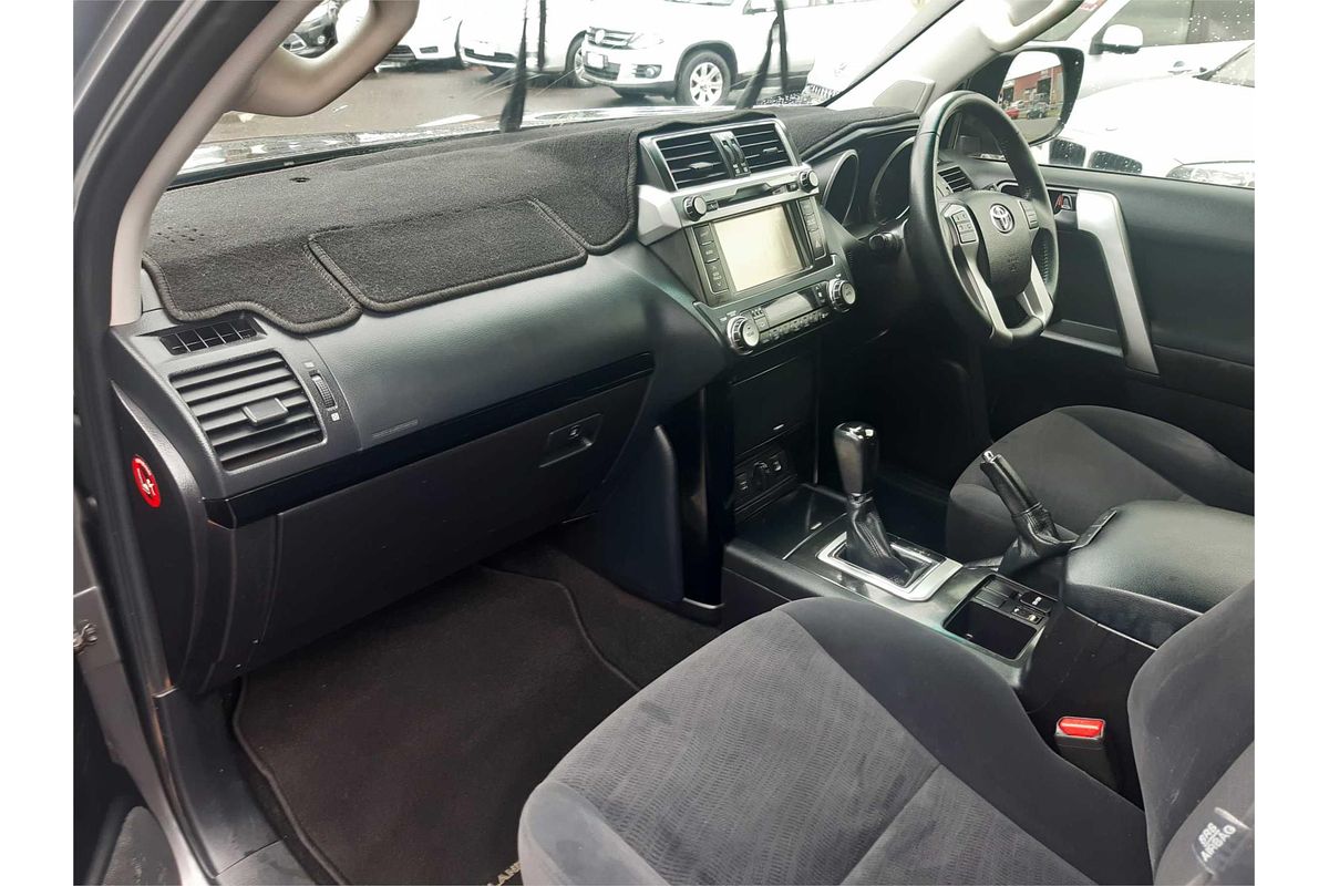 2016 Toyota Landcruiser GXL VDJ200R