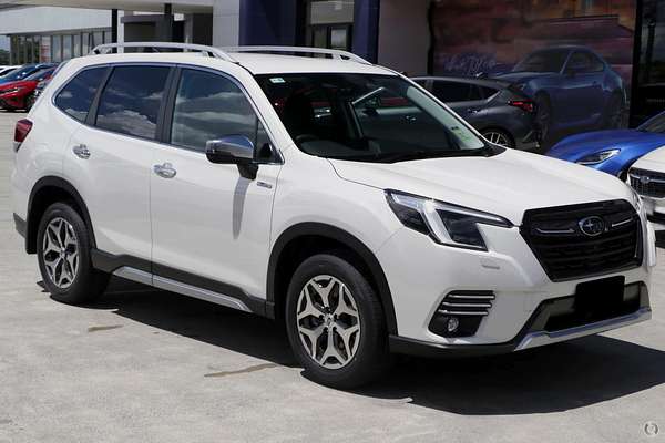 2025 Subaru Forester Hybrid L S5