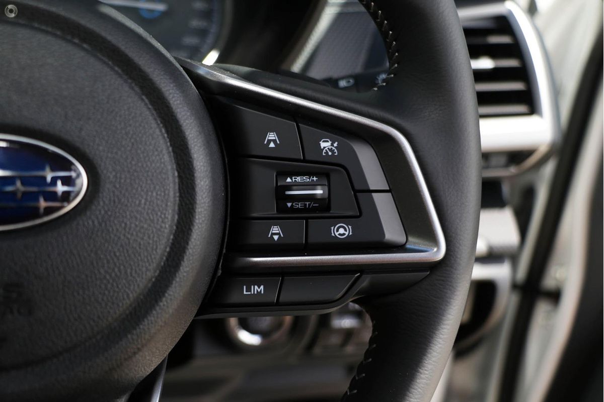 2025 Subaru Forester Hybrid L S5
