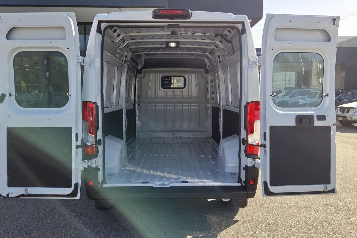 2024 Fiat Ducato  Series 9 LWB