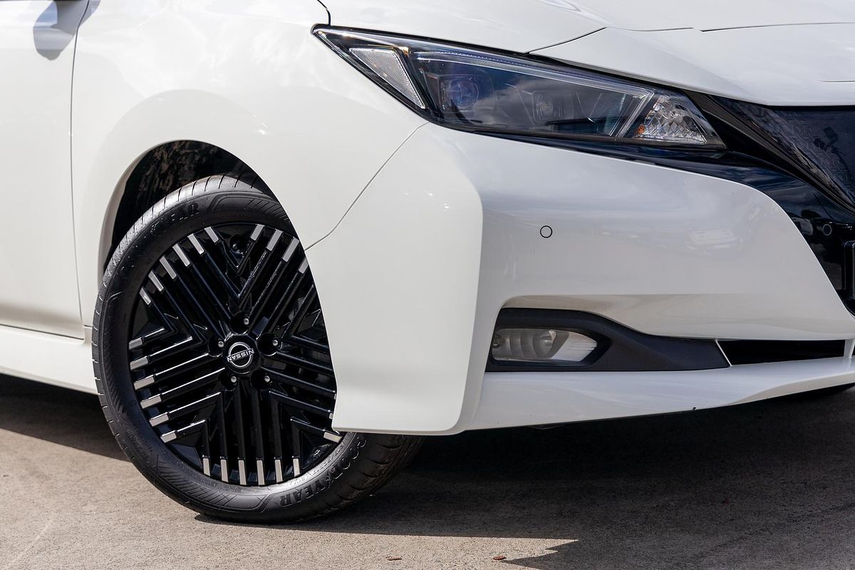 2023 Nissan LEAF e+ ZE1