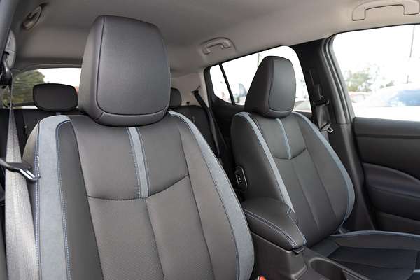 2023 Nissan LEAF e+ ZE1
