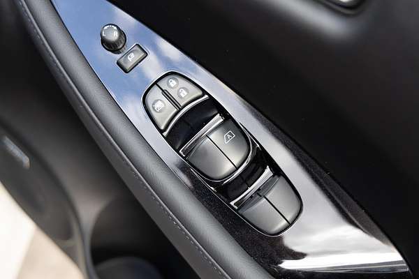 2023 Nissan LEAF e+ ZE1