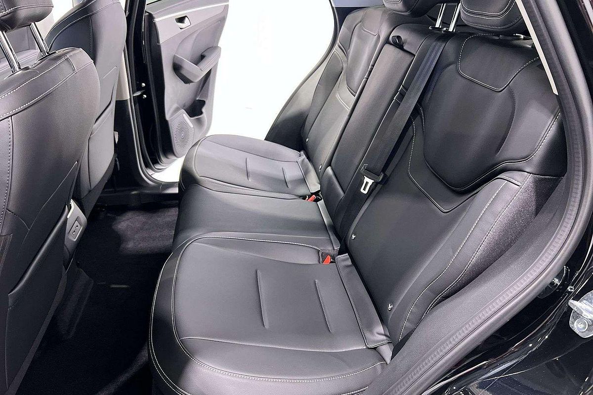 2025 GWM Haval Jolion Lux Hybrid A02