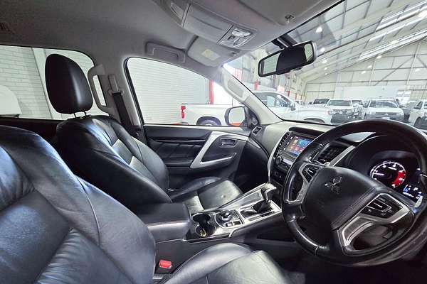 2019 Mitsubishi Pajero Sport Black Edition QE