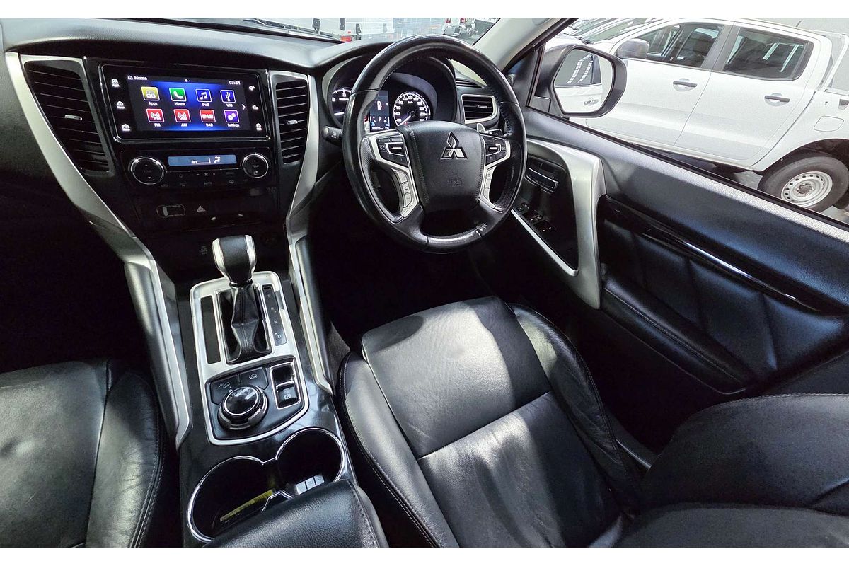 2019 Mitsubishi Pajero Sport Black Edition QE