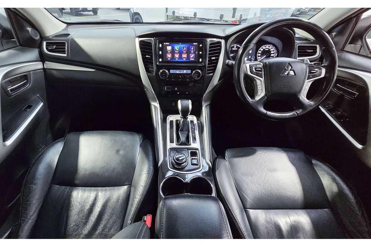 2019 Mitsubishi Pajero Sport Black Edition QE