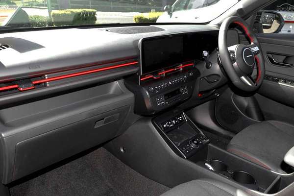 2025 Hyundai Kona Premium N Line SX2.V3