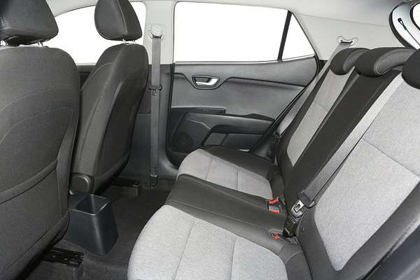 2024 Kia Stonic S YB