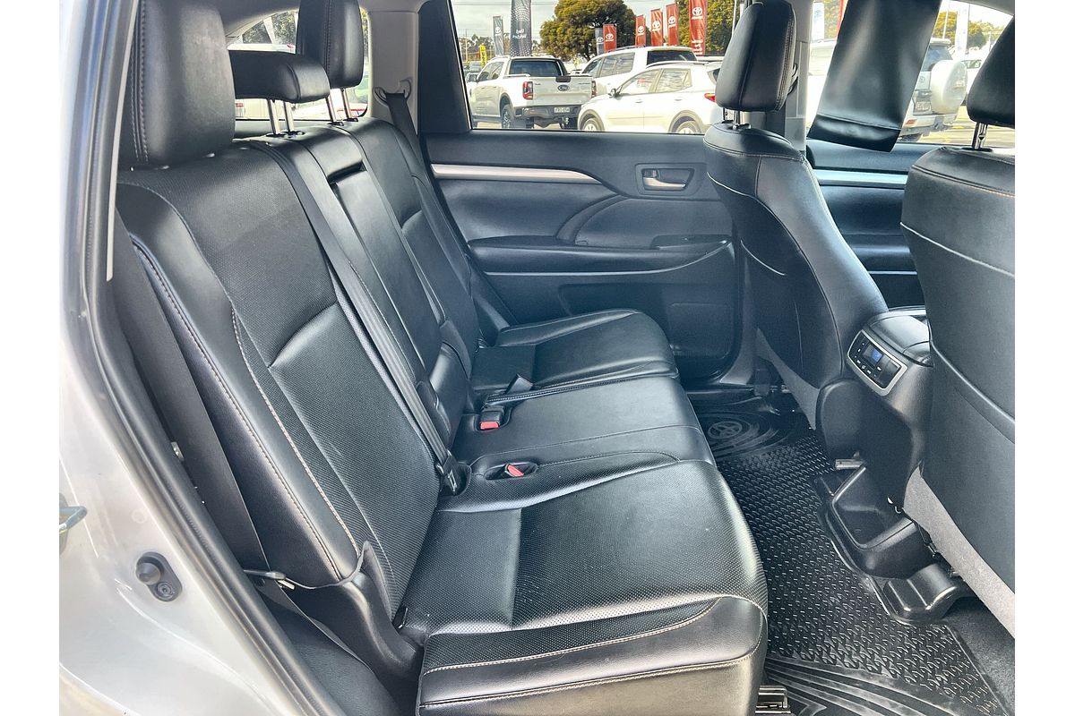 2019 Toyota Kluger Black Edition GSU55R