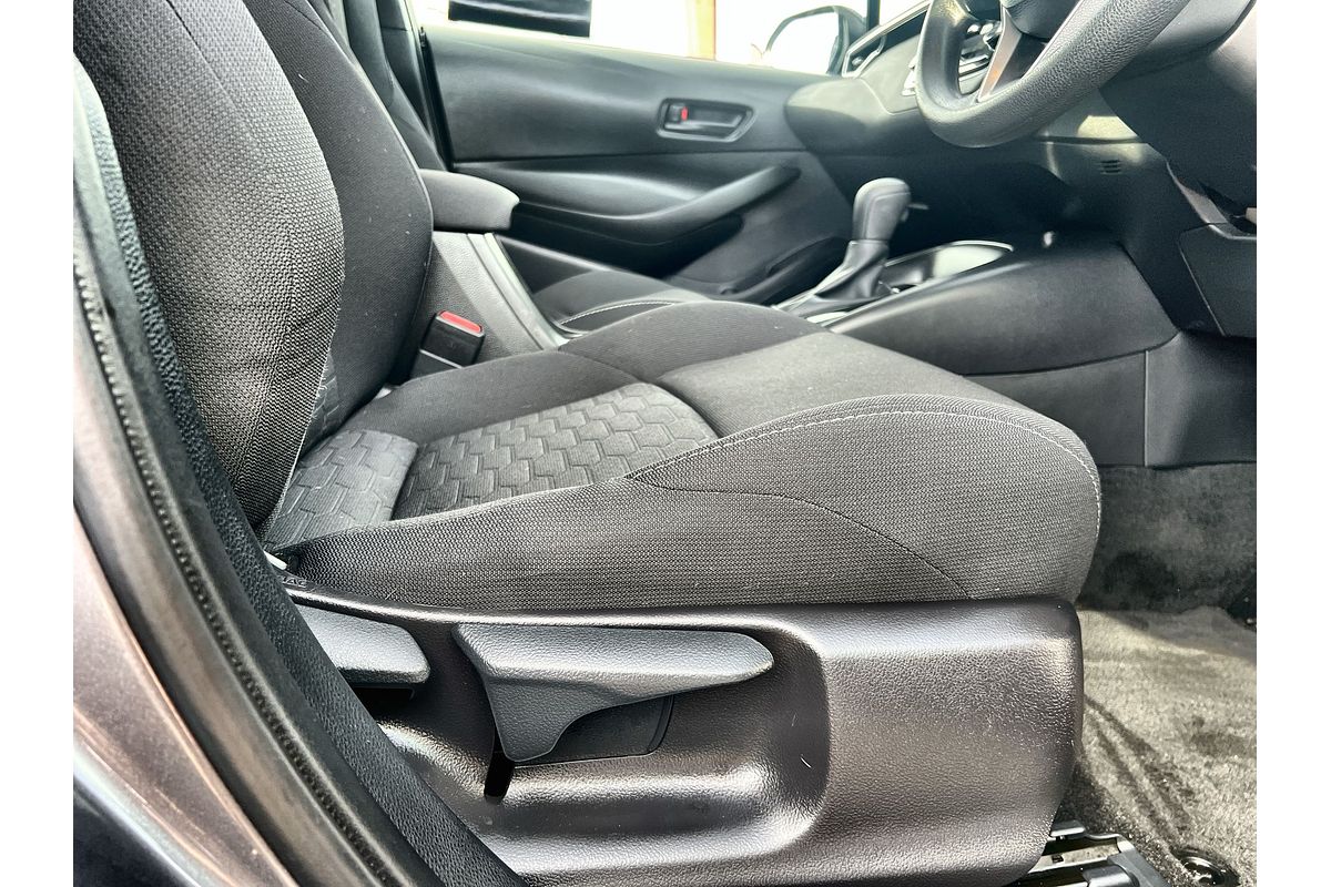 2022 Toyota Corolla Ascent Sport Hybrid ZWE211R