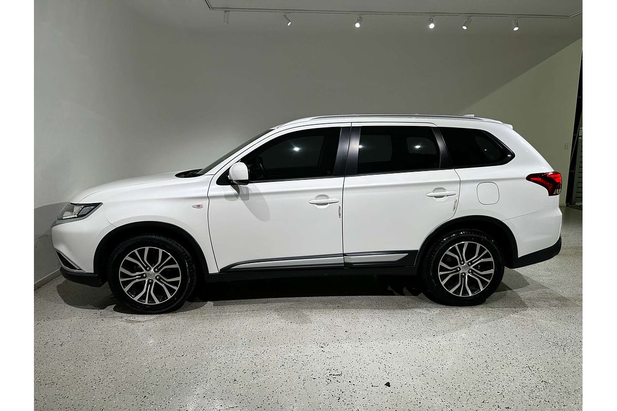 2018 Mitsubishi Outlander ES ADAS ZL