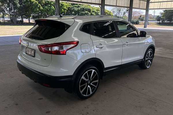 2017 Nissan QASHQAI Ti J11