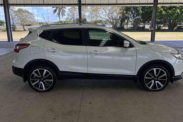 2017 Nissan QASHQAI Ti J11