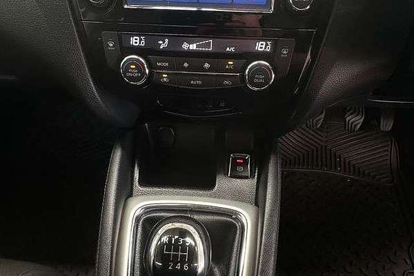 2017 Nissan QASHQAI Ti J11