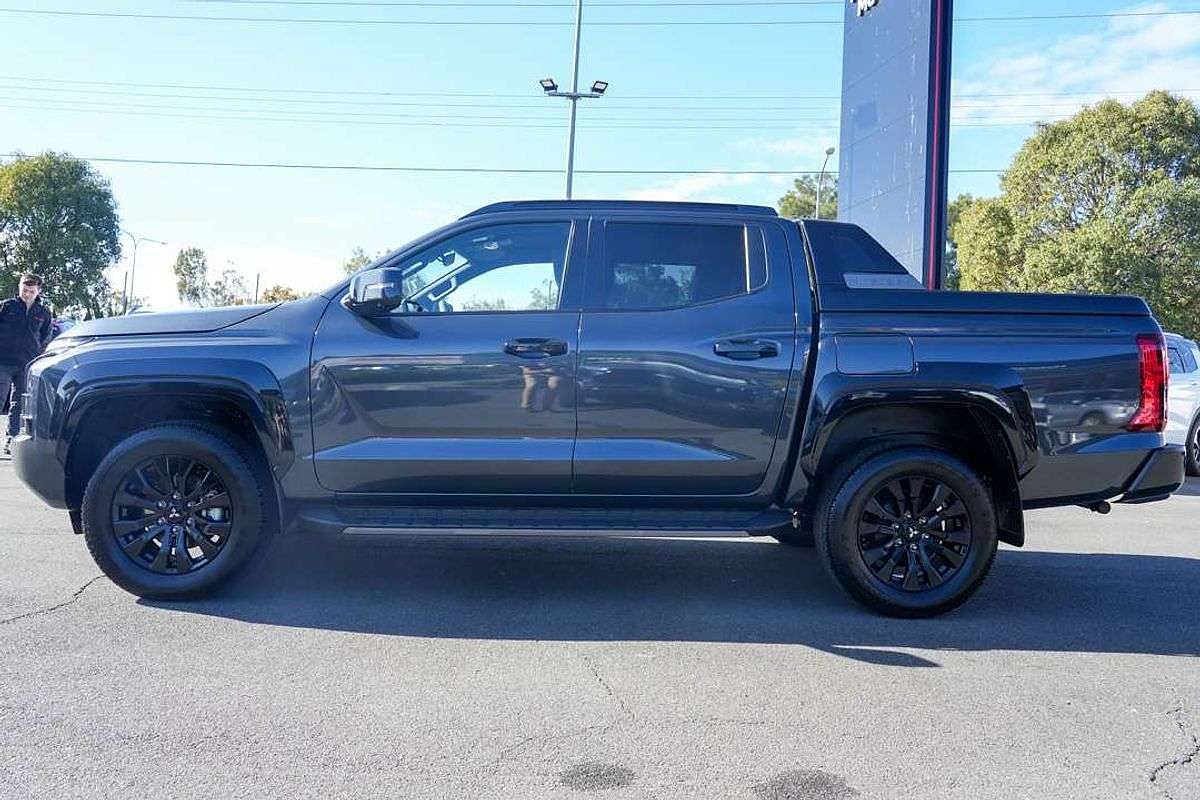 2025 Mitsubishi Triton GSR MV 4X4