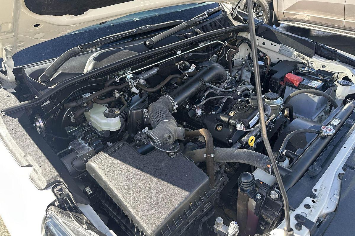 2021 Toyota Hilux Hilux 4x2 Workmate 2.7L Petrol Manual Single Cab C/C